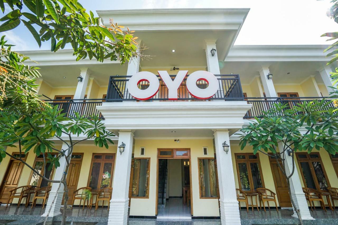 Oyo 522 Majapahit Homestay Syariah 2 Бануванги Екстериор снимка